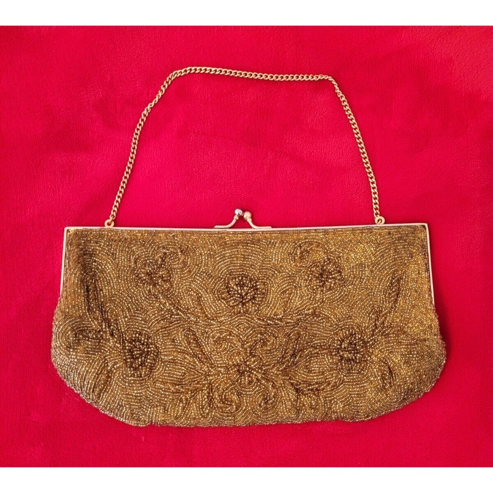 VTG Gold Beaded Rhinestone Closure Clutch Purse With 11” Chain Hong Kong